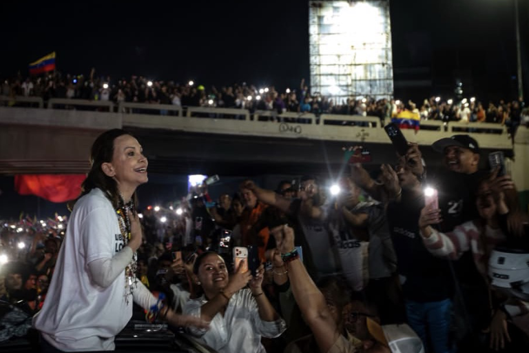 María Corina Machado en su regreso a Venezuela